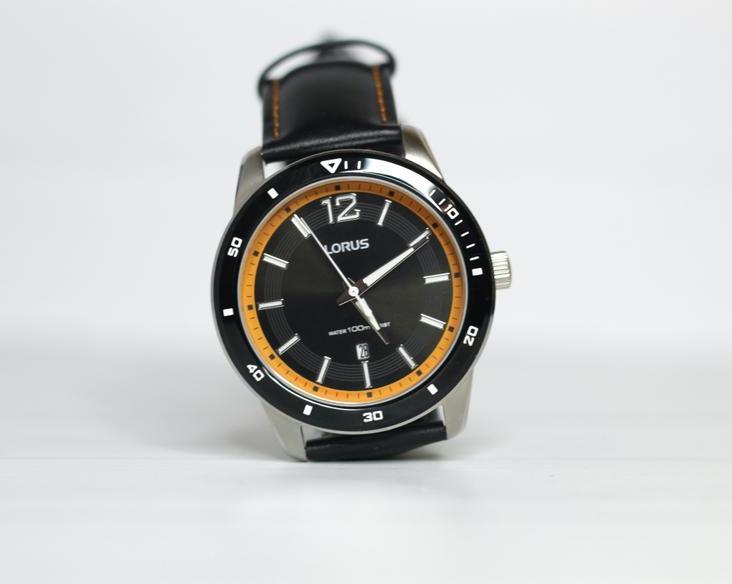 Обзор кварцевых часов Lorus: иногда Seiko совсем не старается